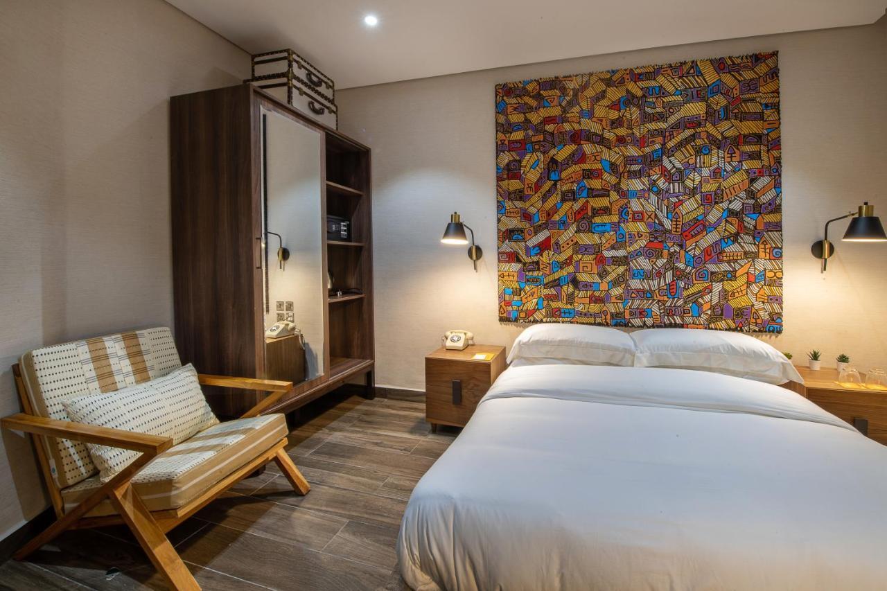 The White Orchid Hotel Lagos Buitenkant foto
