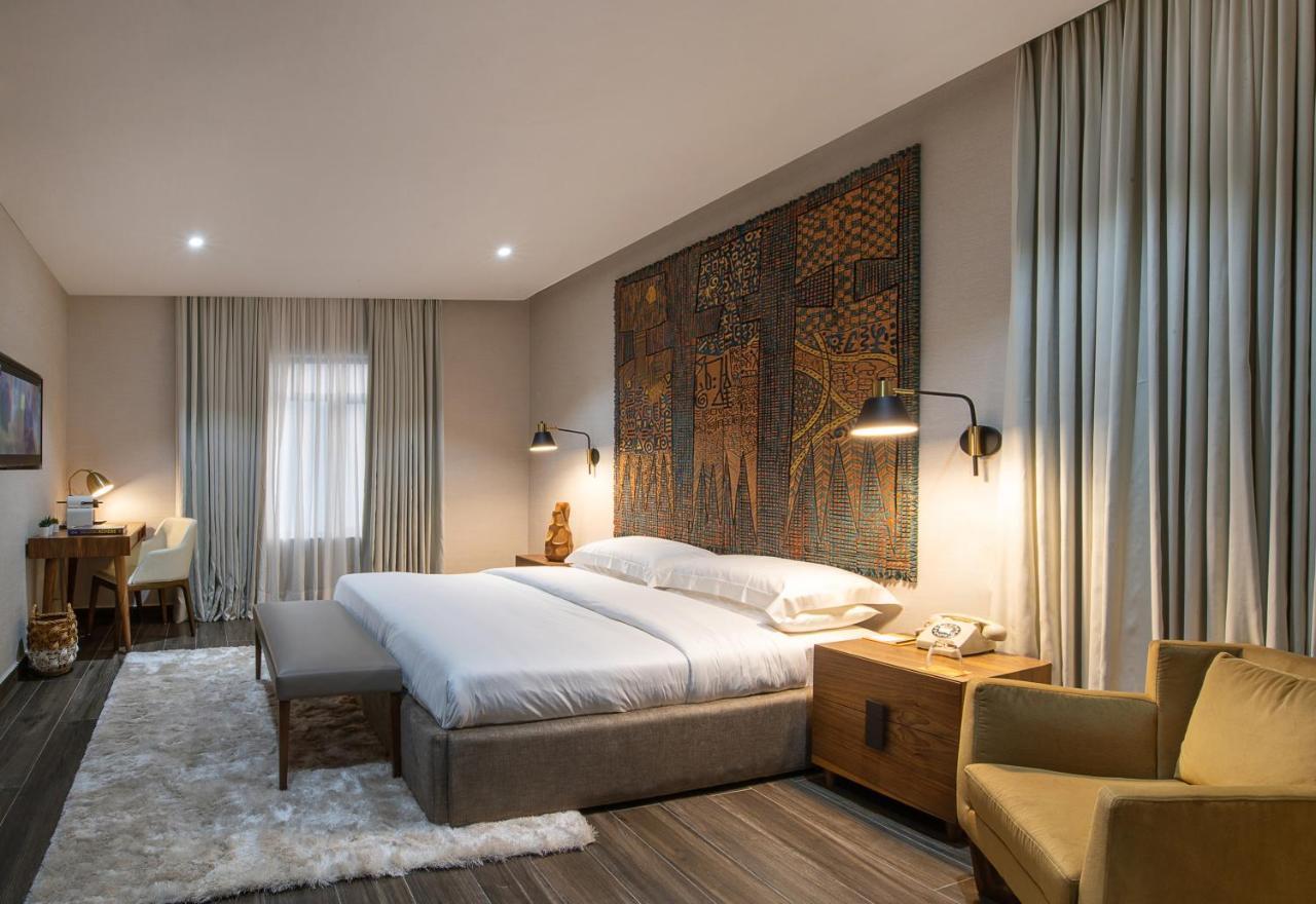The White Orchid Hotel Lagos Buitenkant foto