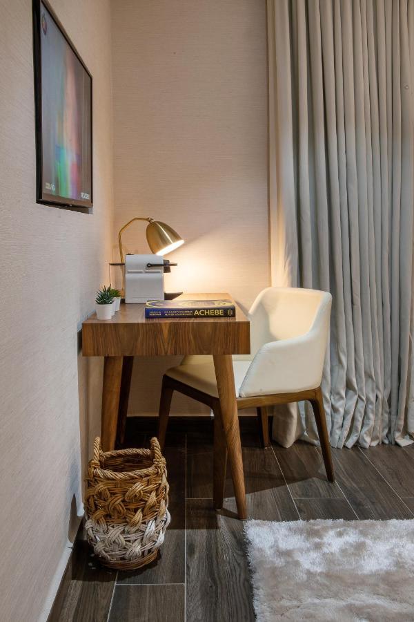 The White Orchid Hotel Lagos Buitenkant foto